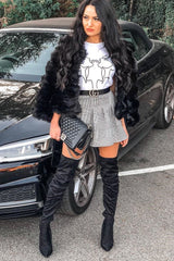 White Abstract Kissing T-Shirt - Raela