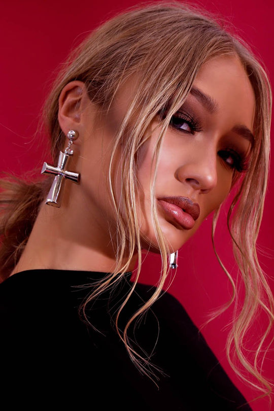 Silver Chunky Cross Earrings - Nyrie