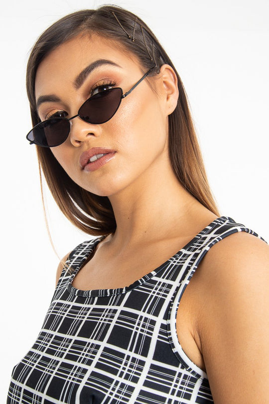 Black Small Cat Eye Metal Frame Sunglasses - Stefani