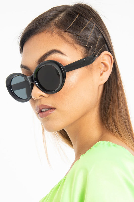 Black Rounded Oval Oversized Sunglasses - Chyna