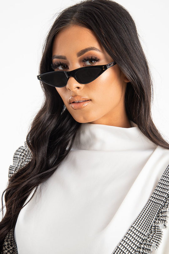 Black Slim Pointed Cat Eye Sunglasses - Fluer