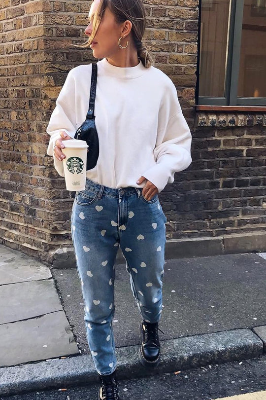 Light Wash Heart Print Boyfriend Denim Jeans - Elainna
