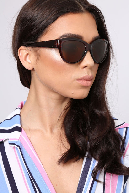 Brown Slight Cat Eye Rounded Frame Sunglasses - Kina