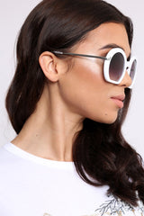 White Oval Oversized Thick Frame Sunglasses - Leya