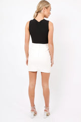 Black Hook And Eye Cut Out Bodysuit - Reign