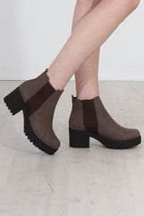 Zohey Brown Ankle Boots