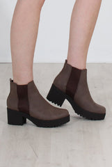 Zohey Brown Ankle Boots