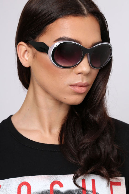 White And Black Oval Chunky Frame Sunglasses- Nima