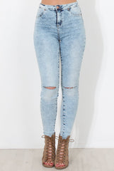 Light Acid Ripped Knee Skinny Jeans - Rea