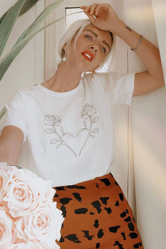 White Black Rose Heart Print T-Shirt - Jacy