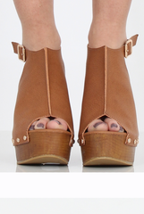 Tan Pu Wooden Wedge Sandals - Vera