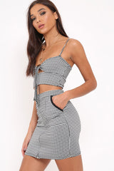 Gingham Tie Front Crop Top - Zyra